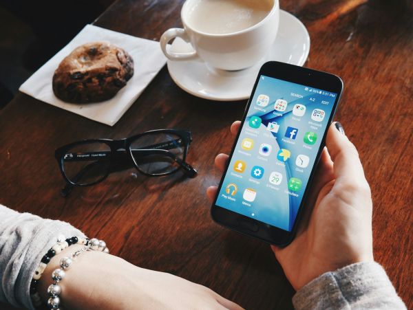 Améliorez votre accueil téléphonique avec ces stratégies efficaces