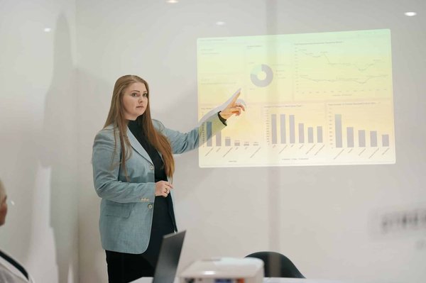 Quelles sont les clés pour un leadership efficace dans un environnement incertain ?